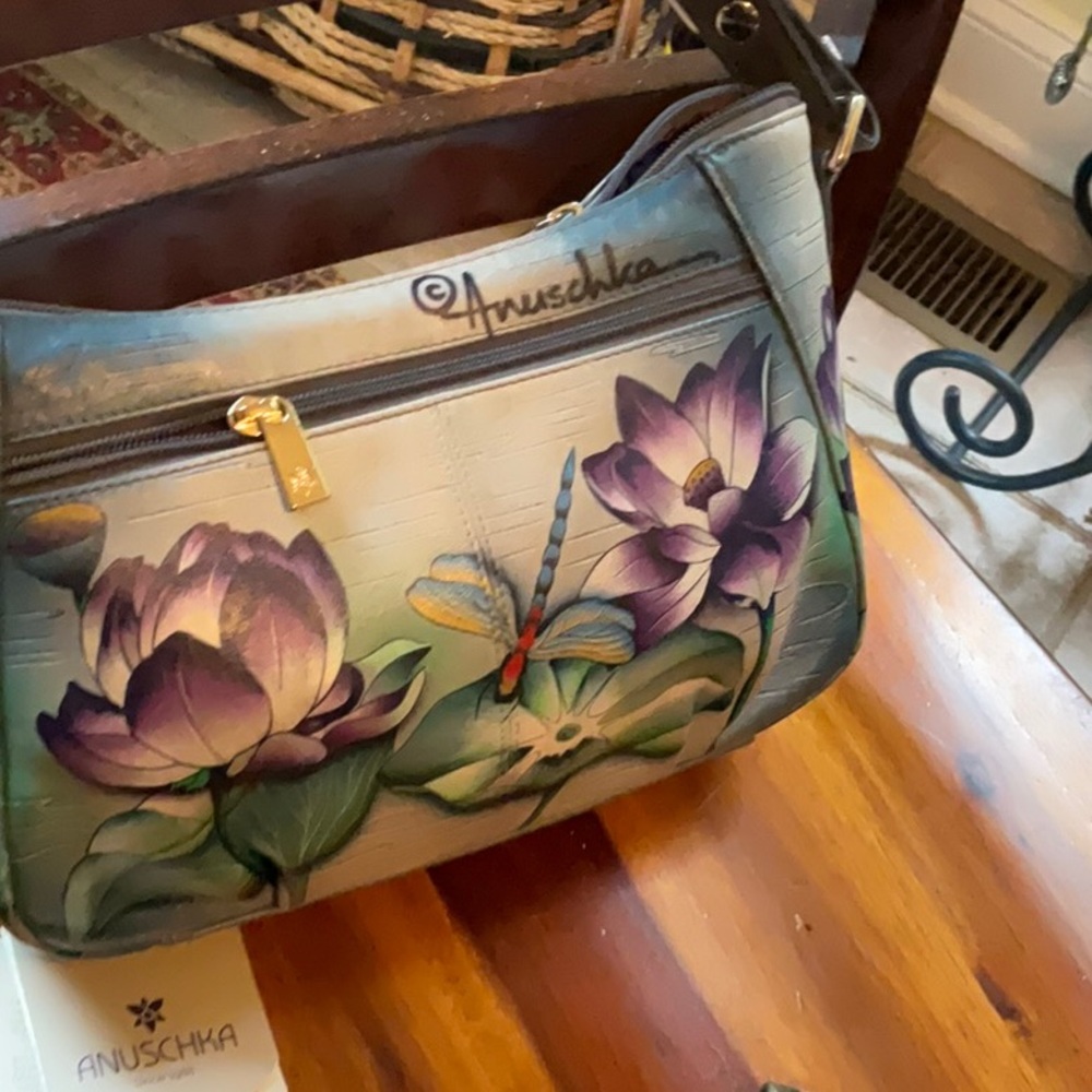 Gorgeous Anuschka crossbody bag - Picture 3 of 12